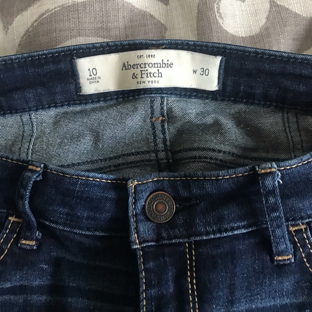 abercrombie and fitch jeans